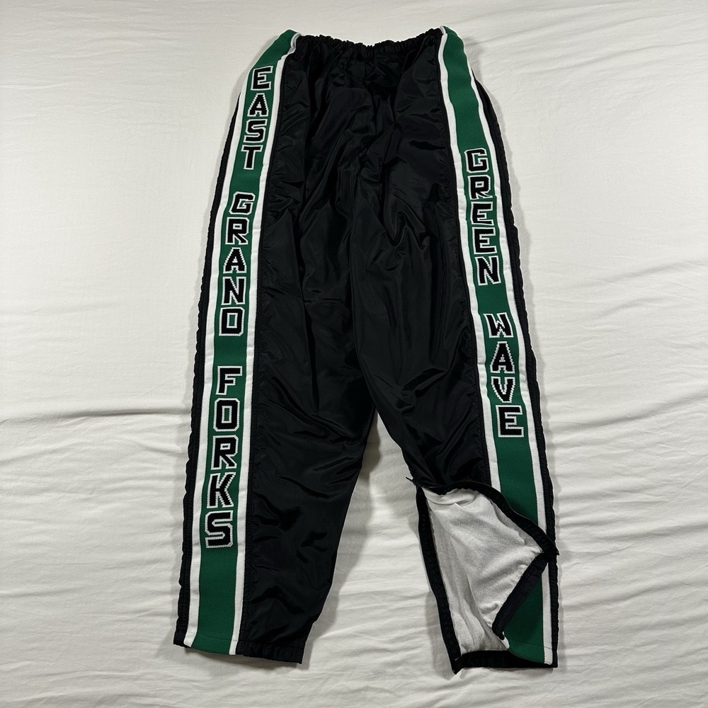 IN PLAY Men's Vintage 90's Large Nylon Black  Insulated Track East Grand Forks
